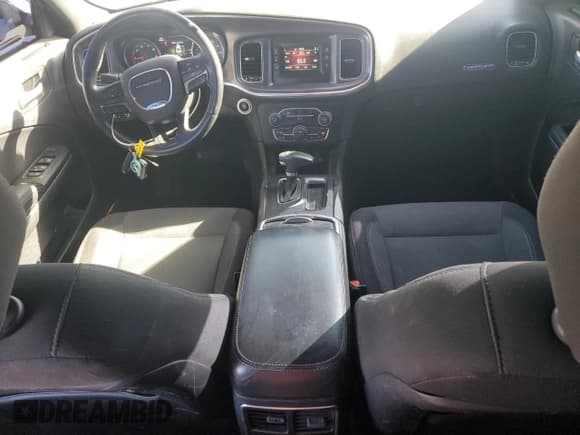 ✅ 2015 Dodge Charger SE • VIN: 2C3CDXBG0FH737860 • Лот: 89847485. Опубликован ранее на Copart с пробегом 139 181 миль. Бесплатный доступ к архиву аукционных продаж из США и подробный отчёт об истории автомобиля на DreamBid. Изображение 8.