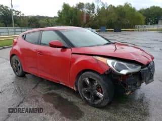 ✅ 2013 Hyundai Veloster w/Gray Int • VIN: KMHTC6AD0DU174170 • Lot: 72377134. Wystawiony na Copart z przebiegiem 116 524 mil. Bezpłatny archiwum sprzedaży aukcyjnych z USA i szczegółowy raport historii pojazdu na DreamBid. Zdjęcie 4.