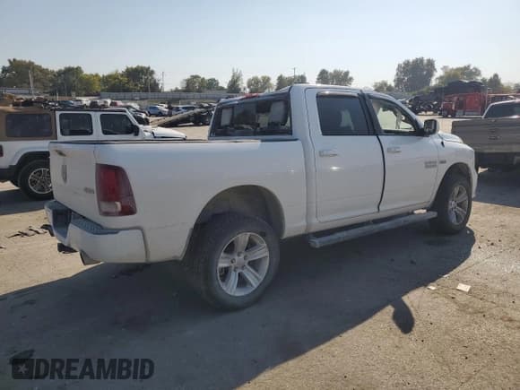 ✅ 2015 Ram 1500 Sport • VIN: 1C6RR7MT9FS633448 • Lot: 86820895. Listed on Copart with 163,901 mi. Free auction sales archive from the USA and detailed vehicle history report at DreamBid. Image 3.