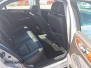 ✅ 2005 Jaguar XJ 8 LWB • VIN: SAJWA79CX5SG39435 • Lot: 42757151. Wystawiony na IAAI z przebiegiem 77 576 mil. Bezpłatny archiwum sprzedaży aukcyjnych z USA i szczegółowy raport historii pojazdu na DreamBid. Zdjęcie 8.