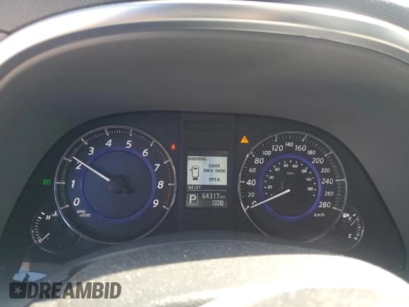 ✅ 2017 Infiniti QX70 • VIN: JN8CS1MWXHM416710 • Лот: 69140835. Опубликован ранее на Copart с пробегом 64 317 миль. Бесплатный доступ к архиву аукционных продаж из США и подробный отчёт об истории автомобиля на DreamBid. Изображение 9.