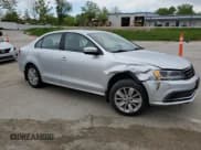 ✅ 2015 Volkswagen Jetta SE • VIN: 3VWD17AJ1FM311745 • Lot: 55936435. Listed on Copart with 79,819 mi. Free auction sales archive from the USA and detailed vehicle history report at DreamBid. Image 4.