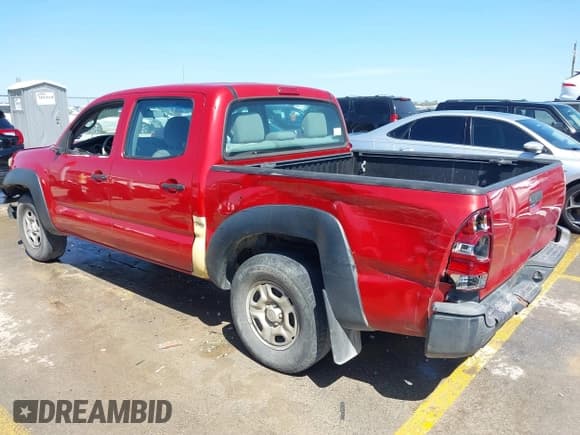 ✅ 2013 Toyota Tacoma • VIN: 5TFJX4CN4DX022529 • Lot: 42842370. Listed on IAAI with 277,631 mi. Free auction sales archive from the USA and detailed vehicle history report at DreamBid. Image 3.
