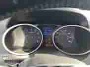 2012 Hyundai Tucson GLS z VIN KM8JUCAC1CU417011, wystawiony jako Copart lot #68081894 z przebiegiem 163 899 mil mil oraz Szkoda całkowita • Salvage title. Historia ofert i sprzedaży dostępna na DreamBid. Obrazek 9.