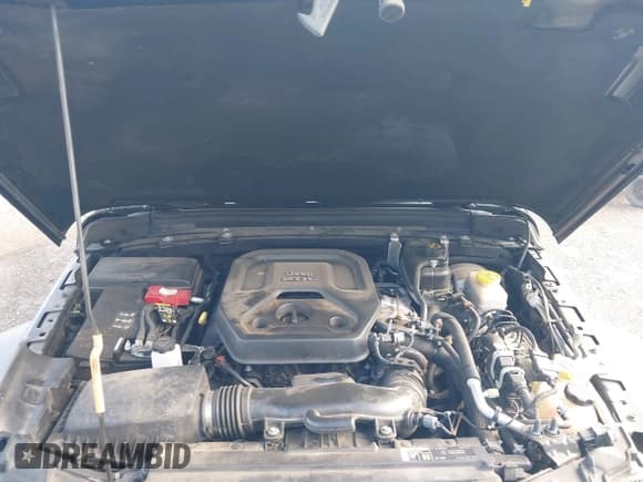 ✅ 2020 Jeep Wrangler Unlimited Sport S • VIN: 1C4HJXDN2LW275305 • Lot: 43779048. Wystawiony na IAAI z przebiegiem 86 074 mil. Bezpłatny archiwum sprzedaży aukcyjnych z USA i szczegółowy raport historii pojazdu na DreamBid. Zdjęcie 10.