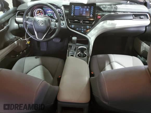 2023 Toyota Camry LE с VIN 4T1R11BK1PU095790, выставлен на аукционе Copart как лот 62891515 с пробегом 60 790 миль миль и Списание • Salvage title. История ставок и продаж доступна на DreamBid. Изображение 8.