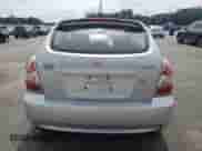 2009 Hyundai Accent Auto GS z VIN KMHCM36C09U133699, wystawiony jako Copart lot #73104874 z przebiegiem 129 505 mil mil oraz Szkoda całkowita • Salvage title. Historia ofert i sprzedaży dostępna na DreamBid. Obrazek 6.
