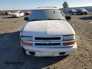 2003 Chevrolet Blazer LS with VIN 1GNDT13X03K120212, listed as a Copart auction lot 41814425 with 154,757 mi miles and Salvage title. Bid and sale history available at DreamBid. Image 5.