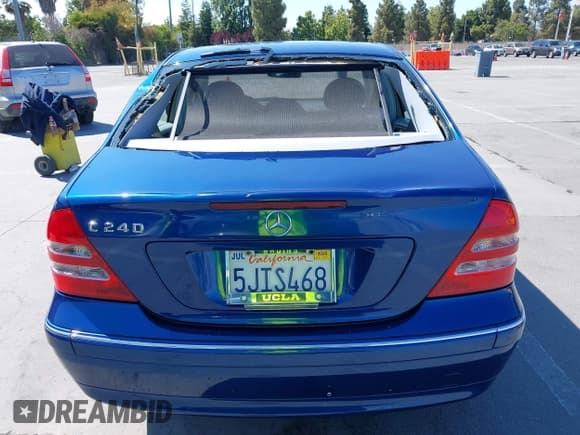 ✅ 2004 Mercedes-Benz C 240 • VIN: WDBRF61J94A566723 • Lot: 42637707. Wystawiony na IAAI z przebiegiem 108 563 mil. Bezpłatny archiwum sprzedaży aukcyjnych z USA i szczegółowy raport historii pojazdu na DreamBid. Zdjęcie 16.