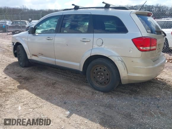 ✅ 2014 Dodge Journey SE • VIN: 3C4PDCAB2ET166065 • Lot: 42137057. Wystawiony na IAAI z przebiegiem 194 775 mil. Bezpłatny archiwum sprzedaży aukcyjnych z USA i szczegółowy raport historii pojazdu na DreamBid. Zdjęcie 3.