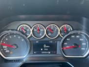 ✅ 2021 Chevrolet Suburban LS • VIN: 1GNSKBKD5MR163590 • Lot: 93981575. Listed on Copart with 265,255 mi. Free auction sales archive from the USA and detailed vehicle history report at DreamBid. Image 8.