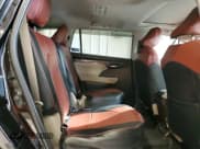 ✅ 2020 Toyota Highlander Hybrid Limited • VIN: 5TDXBRCHXLS014634 • Лот: 72117324. Опубликован ранее на Copart с пробегом 218 666 миль. Бесплатный доступ к архиву аукционных продаж из США и подробный отчёт об истории автомобиля на DreamBid. Изображение 11.