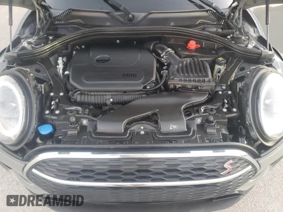 ✅ 2022 MINI Clubman Cooper S • VIN: WMWLV7C06N2R49662 • Lot: 85146274. Wystawiony na Copart z przebiegiem Nie podano. Bezpłatny archiwum sprzedaży aukcyjnych z USA i szczegółowy raport historii pojazdu na DreamBid. Zdjęcie 11.