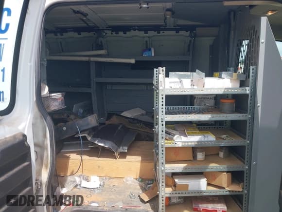 ✅ 2018 Chevrolet Express Cargo • VIN: 1GCWGAFG9J1344695 • Lot: 42231830. Listed on IAAI with 147,926 mi. Free auction sales archive from the USA and detailed vehicle history report at DreamBid. Image 8.