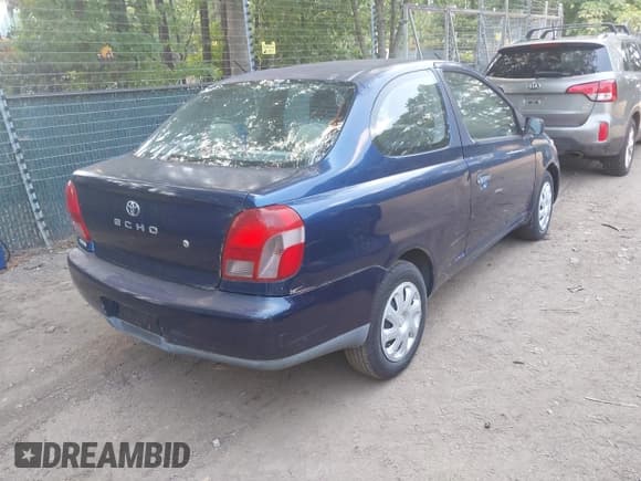 ✅ 2002 Toyota ECHO • VIN: JTDAT123X20246193 • Лот: 42583817. Опубликован ранее на IAAI с пробегом 173 372 миль. Бесплатный доступ к архиву аукционных продаж из США и подробный отчёт об истории автомобиля на DreamBid. Изображение 4.