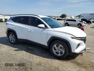 ✅ 2022 Hyundai Tucson SEL • VIN: 5NMJB3AE9NH028106 • Lot: 68011204. Wystawiony na Copart z przebiegiem 51 920 mil. Bezpłatny archiwum sprzedaży aukcyjnych z USA i szczegółowy raport historii pojazdu na DreamBid. Zdjęcie 4.