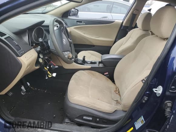 ✅ 2011 Hyundai Sonata GLS • VIN: 5NPEB4AC8BH021765 • Lot: 39528084. Listed on Copart with 120,153 mi. Free auction sales archive from the USA and detailed vehicle history report at DreamBid. Image 7.