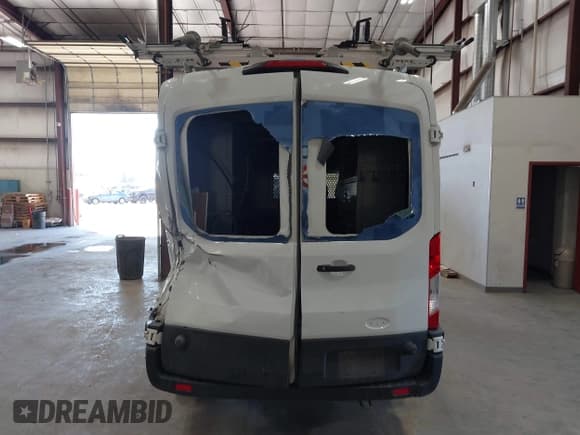 ✅ 2020 Ford Transit Cargo • VIN: 1FTBR1C88LKA07230 • Лот: 43156770. Опубликован ранее на IAAI с пробегом 71 544 миль. Бесплатный доступ к архиву аукционных продаж из США и подробный отчёт об истории автомобиля на DreamBid. Изображение 16.