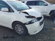 ✅ 2013 Toyota Sienna XLE • VIN: 5TDYK3DC9DS351530 • Лот: 43757259. Опубликован ранее на IAAI с пробегом 247 425 миль. Бесплатный доступ к архиву аукционных продаж из США и подробный отчёт об истории автомобиля на DreamBid. Изображение 19.