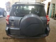 ✅ 2011 Toyota RAV4 • VIN: JTMZF4DV5B5035206 • Лот: 46407865. Опубликован ранее на Copart с пробегом 186 573 миль. Бесплатный доступ к архиву аукционных продаж из США и подробный отчёт об истории автомобиля на DreamBid. Изображение 6.