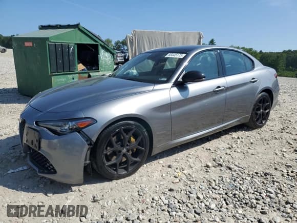✅ 2020 Alfa Romeo Giulia Sport • VIN: ZARFANAN6L7629455 • Lot: 68445175. Listed on Copart with 65,622 mi. Free auction sales archive from the USA and detailed vehicle history report at DreamBid. Image 1.