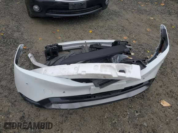 2024 Toyota Prius Limited with VIN JTDADABU7R3014262, listed as a Copart auction lot 90641615 with 25,357 mi miles and Salvage title. Bid and sale history available at DreamBid. Image 13.