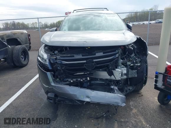 ✅ 2024 Nissan Pathfinder Platinum • VIN: 5N1DR3DH5RC249989 • Лот: 41875666. Опубликован ранее на IAAI с пробегом 4 218 миль. Бесплатный доступ к архиву аукционных продаж из США и подробный отчёт об истории автомобиля на DreamBid. Изображение 6.