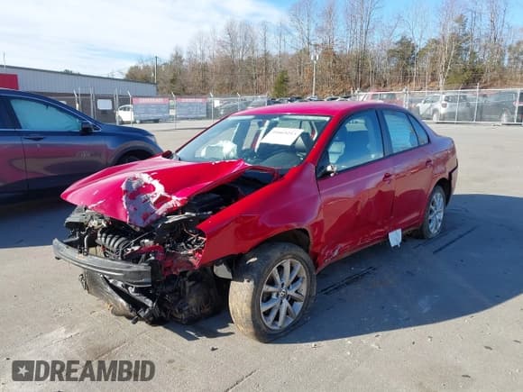 ✅ 2010 Volkswagen Jetta Limited Edition • VIN: 3VWAZ7AJ9AM128663 • Lot: 41669213. Wystawiony na IAAI z przebiegiem 148 076 mil. Bezpłatny archiwum sprzedaży aukcyjnych z USA i szczegółowy raport historii pojazdu na DreamBid. Zdjęcie 2.