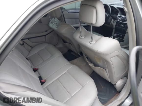 ✅ 2010 Mercedes-Benz E 63 AMG • VIN: WDDHF7HB5AA061930 • Лот: 41532150. Опубликован ранее на IAAI с пробегом 177 083 миль. Бесплатный доступ к архиву аукционных продаж из США и подробный отчёт об истории автомобиля на DreamBid. Изображение 8.