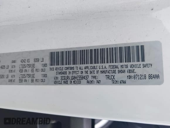 ✅ 2017 Ram ProMaster Cargo • VIN: 3C6URVJG0HE550437 • Lot: 42698604. Listed on IAAI with 170,033 mi. Free auction sales archive from the USA and detailed vehicle history report at DreamBid. Image 9.