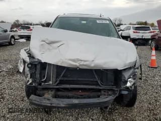 ✅ 2011 Chevrolet Suburban LS • VIN: 1GNSKHE39BR373953 • Lot: 79102174. Wystawiony na Copart z przebiegiem Nie podano. Bezpłatny archiwum sprzedaży aukcyjnych z USA i szczegółowy raport historii pojazdu na DreamBid. Zdjęcie 5.