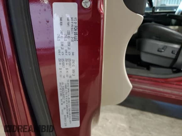 ✅ 2018 Dodge Grand Caravan SXT • VIN: 2C4RDGCG4JR207317 • Lot: 82150075. Wystawiony na Copart z przebiegiem 92 407 mil. Bezpłatny archiwum sprzedaży aukcyjnych z USA i szczegółowy raport historii pojazdu na DreamBid. Zdjęcie 13.