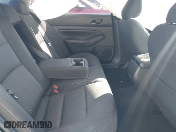 ✅ 2024 Nissan Altima SV • VIN: 1N4BL4DV0RN326190 • Lot: 43520049. Wystawiony na IAAI z przebiegiem 60 780 mil. Bezpłatny archiwum sprzedaży aukcyjnych z USA i szczegółowy raport historii pojazdu na DreamBid. Zdjęcie 8.