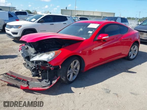 ✅ 2010 Hyundai Genesis Coupe Grand Touring • VIN: KMHHU6KHXAU007797 • Lot: 42589215. Listed on IAAI with 101,187 mi. Free auction sales archive from the USA and detailed vehicle history report at DreamBid. Image 17.