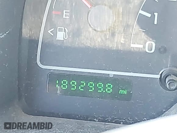 ✅ 2003 Ford Windstar SE • VIN: 2FMZA524X3BA56544 • Lot: 42636341. Wystawiony na IAAI z przebiegiem 189 299 mil. Bezpłatny archiwum sprzedaży aukcyjnych z USA i szczegółowy raport historii pojazdu na DreamBid. Zdjęcie 15.