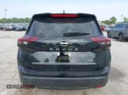 ✅ 2025 Nissan Rogue S • VIN: 5N1BT3AB2SC833281 • Lot: 42410948. Listed on IAAI with 1,389 mi. Free auction sales archive from the USA and detailed vehicle history report at DreamBid. Image 17.