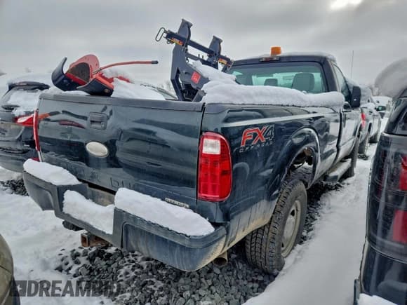 ✅ 2012 Ford F-350 XL • VIN: 1FTBF3B66CEB86824 • Lot: 89635925. Wystawiony na Copart z przebiegiem 89 458 mil. Bezpłatny archiwum sprzedaży aukcyjnych z USA i szczegółowy raport historii pojazdu na DreamBid. Zdjęcie 3.