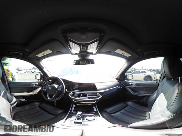 ✅ 2020 BMW X5 sDrive40i • VIN: 5UXCR4C0XL9B43349 • Lot: 42998347. Wystawiony na IAAI z przebiegiem 61 346 mil. Bezpłatny archiwum sprzedaży aukcyjnych z USA i szczegółowy raport historii pojazdu na DreamBid. Zdjęcie 20.