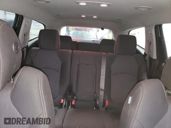 ✅ 2017 Chevrolet Traverse LT • VIN: 1GNKVGKD0HJ212879 • Lot: 66237454. Wystawiony na Copart z przebiegiem 162 839 mil. Bezpłatny archiwum sprzedaży aukcyjnych z USA i szczegółowy raport historii pojazdu na DreamBid. Zdjęcie 10.