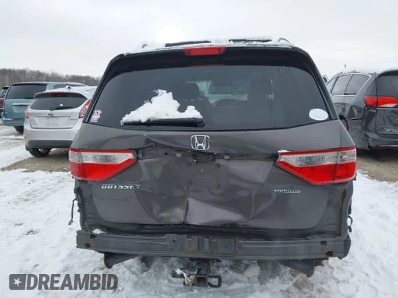 ✅ 2012 Honda Odyssey Touring • VIN: 5FNRL5H95CB049148 • Lot: 43831103. Listed on IAAI with 288,928 mi. Free auction sales archive from the USA and detailed vehicle history report at DreamBid. Image 17.