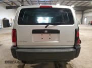 ✅ 2007 Dodge Nitro SXT • VIN: 1D8GU28KX7W570181 • Lot: 80915645. Wystawiony na Copart z przebiegiem 86 199 mil. Bezpłatny archiwum sprzedaży aukcyjnych z USA i szczegółowy raport historii pojazdu na DreamBid. Zdjęcie 6.