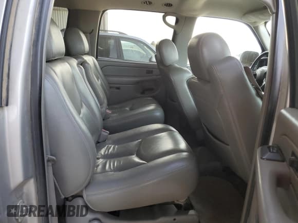 ✅ 2005 Chevrolet Suburban Z71 • VIN: 3GNFK16Z25G113295 • Лот: 47985685. Опубликован ранее на Copart с пробегом Не указан. Бесплатный доступ к архиву аукционных продаж из США и подробный отчёт об истории автомобиля на DreamBid. Изображение 11.