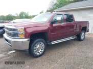 ✅ 2017 Chevrolet Silverado 2500HD LT • VIN: 1GC1KVEY7HF112894 • Lot: 42314299. Wystawiony na IAAI z przebiegiem 106 962 mil. Bezpłatny archiwum sprzedaży aukcyjnych z USA i szczegółowy raport historii pojazdu na DreamBid. Zdjęcie 2.