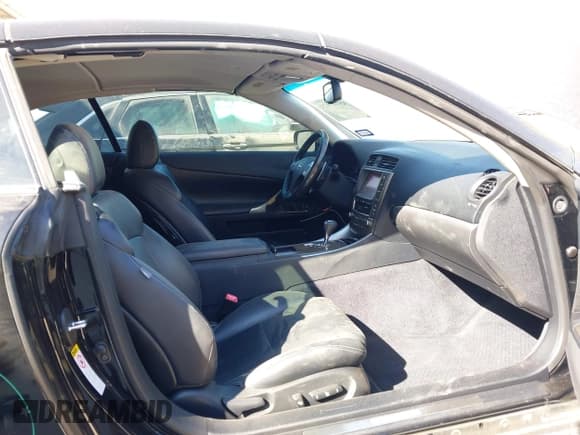 ✅ 2013 Lexus IS 350 C • VIN: JTHFE2C24D2509151 • Lot: 43777979. Listed on IAAI with 94,583 mi. Free auction sales archive from the USA and detailed vehicle history report at DreamBid. Image 5.