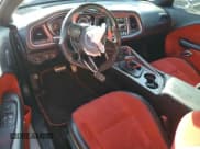 ✅ 2022 Dodge Challenger R/T Scat Pack Widebody • VIN: 2C3CDZFJ6NH100357 • Lot: 70644824. Wystawiony na Copart z przebiegiem 30 672 mil. Bezpłatny archiwum sprzedaży aukcyjnych z USA i szczegółowy raport historii pojazdu na DreamBid. Zdjęcie 8.