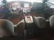 ✅ 2019 Dodge Charger R/T • VIN: 2C3CDXCT1KH522851 • Lot: 82500565. Wystawiony na Copart z przebiegiem 72 521 mil. Bezpłatny archiwum sprzedaży aukcyjnych z USA i szczegółowy raport historii pojazdu na DreamBid. Zdjęcie 8.