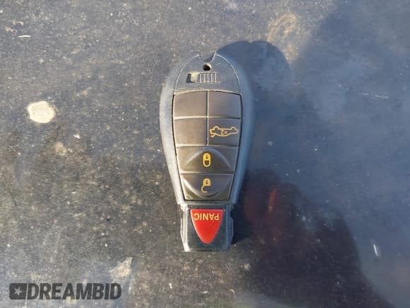 ✅ 2014 Dodge Challenger SXT • VIN: 2C3CDYAG7EH304459 • Lot: 43682366. Listed on IAAI with 197,016 mi. Free auction sales archive from the USA and detailed vehicle history report at DreamBid. Image 11.