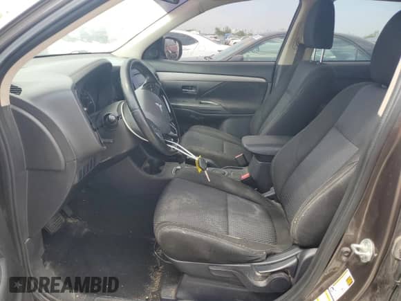 2016 Mitsubishi Outlander ES с VIN JA4AD2A38GZ051954, выставлен на аукционе Copart как лот 80562375 с пробегом 153 072 миль миль и Списание • Salvage title. История ставок и продаж доступна на DreamBid. Изображение 7.