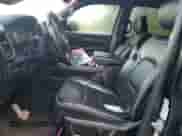 2019 Ram 1500 Limited z VIN 1C6SRFPT1KN665827, wystawiony jako Copart lot #85098955 z przebiegiem 90 151 mil mil oraz Szkoda całkowita • Salvage title. Historia ofert i sprzedaży dostępna na DreamBid. Obrazek 7.