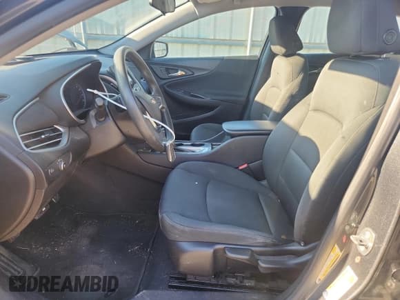 ✅ 2017 Chevrolet Malibu LS • VIN: 1G1ZB5ST0HF108237 • Lot: 90821405. Listed on Copart with 111,373 mi. Free auction sales archive from the USA and detailed vehicle history report at DreamBid. Image 7.